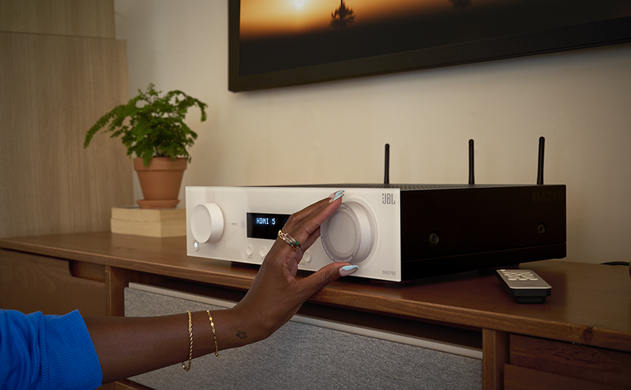 MA710 ミニマルでモダンなデザインによる直感的なセットアップ - Image